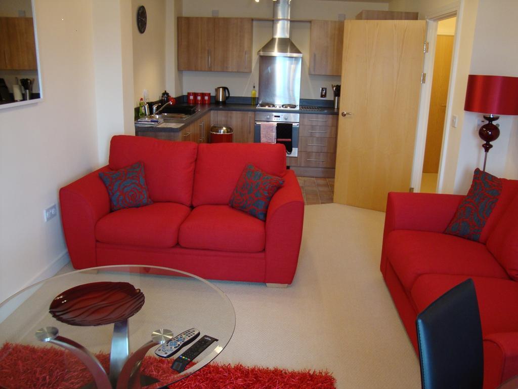 Riverbank Penthouse And Apartments Cardiff Szoba fotó
